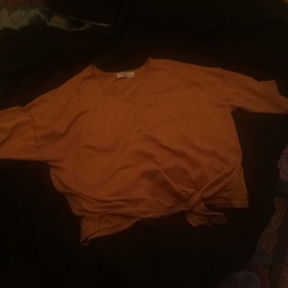 Time and Tru Tops - I’m selling this mustard shirt